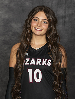 Audrey Mouery head Shot